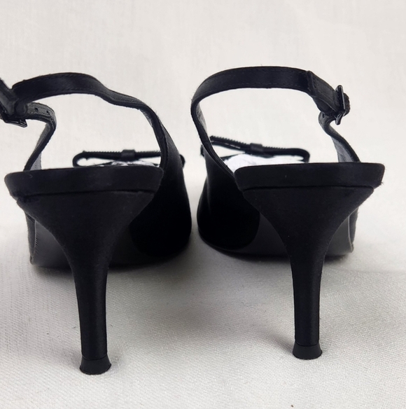 Stuart Weitzman Black Peep Toe Sparkle Bow Heel Pumps - Picture 5 of 10